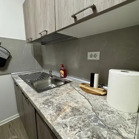 Elegant Escape 2 Apartment *