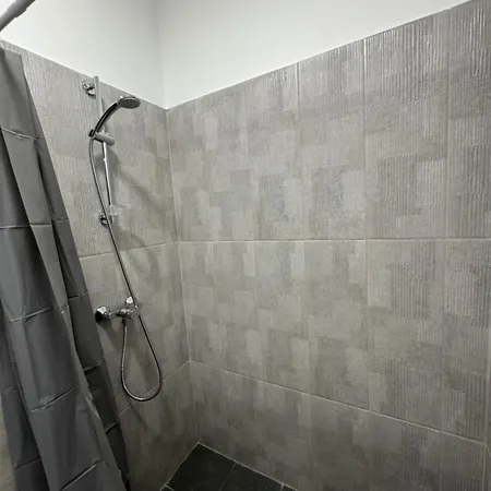 Elegant Escape 2 Lägenhet Bukarest